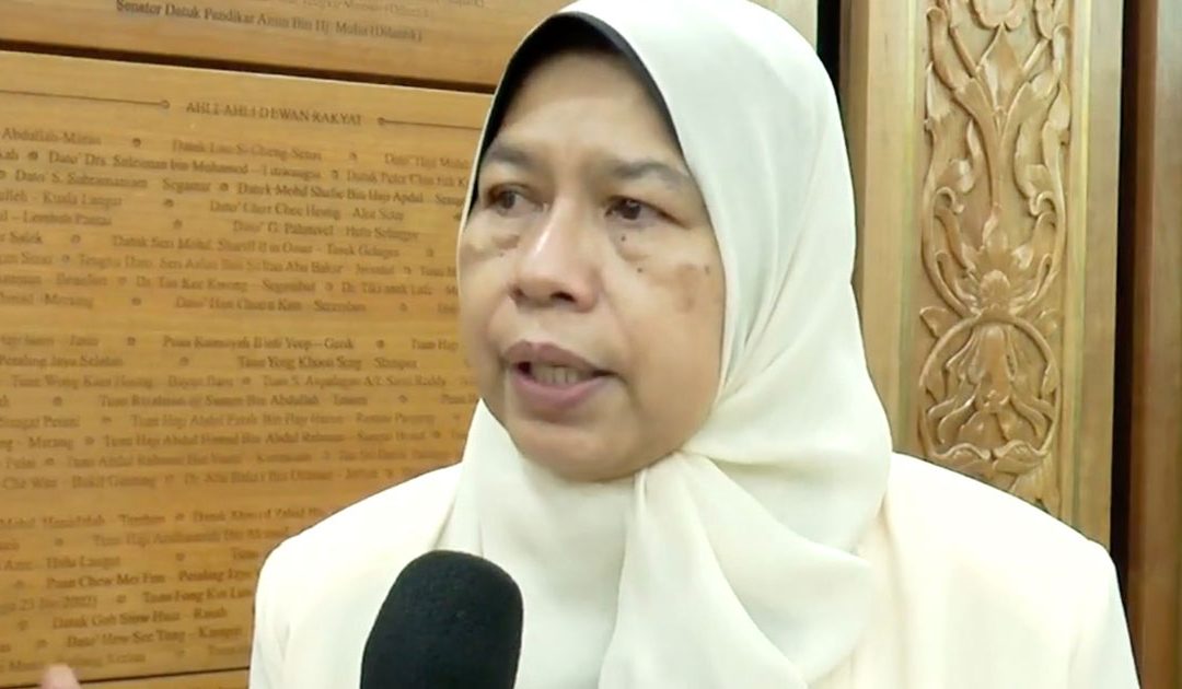 How would Zuraida Kamaruddin engage the youth to encourage nation building?